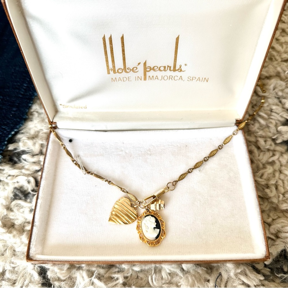 Antique Cameo Charm Necklace